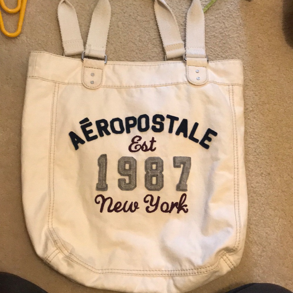 Aeropostale tote bag